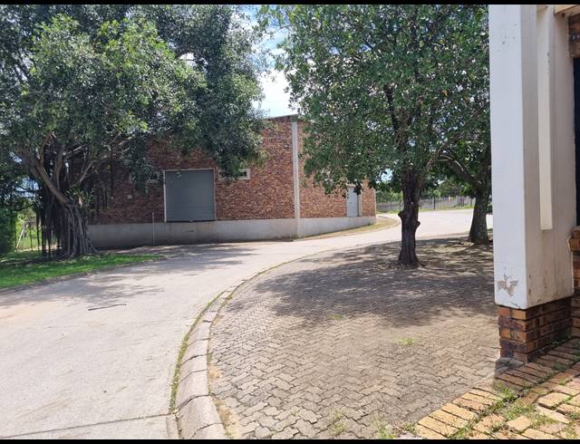 6,218M² WAREHOUSE TO LET IN ROCKY DRIFT